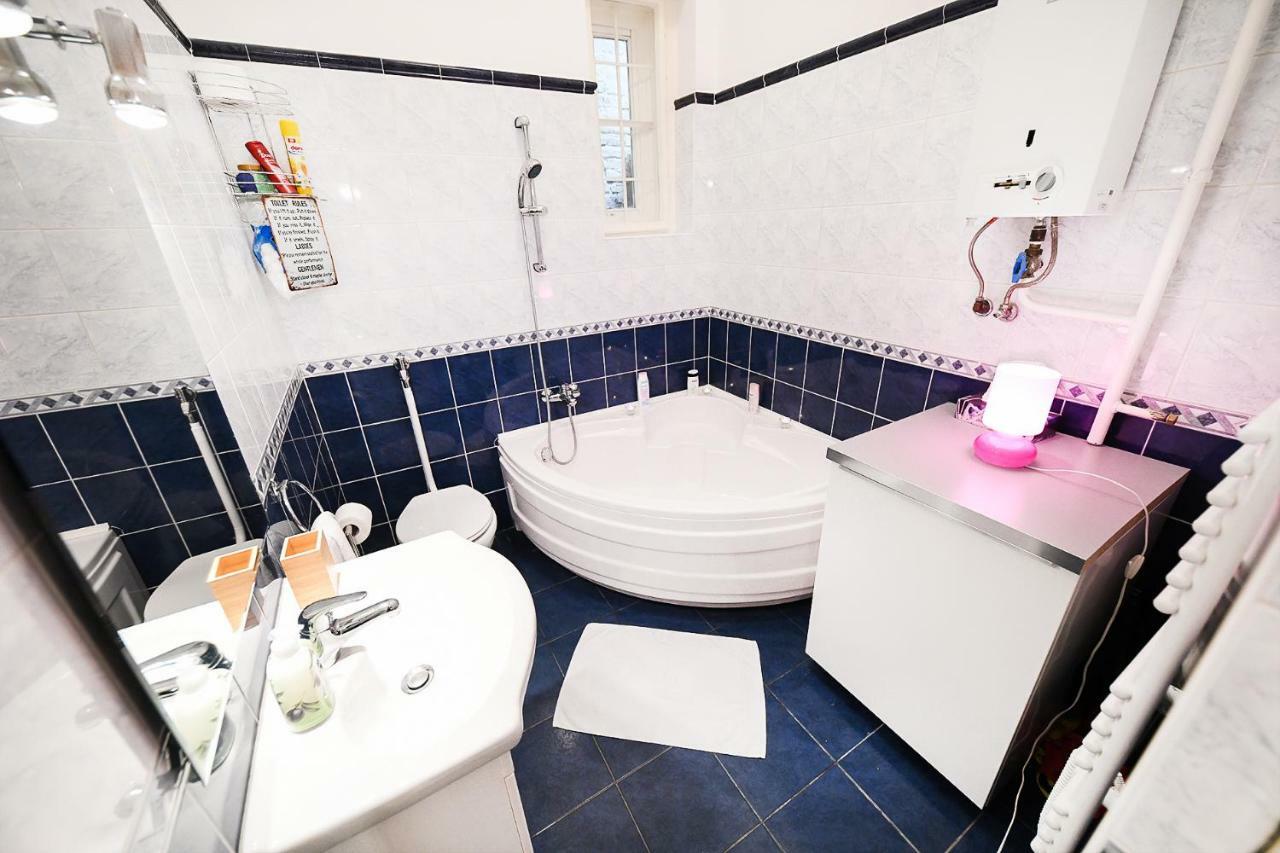 Hi-Bp Sophia 25 Apartment Near Andrassy Avenue Budapest Ngoại thất bức ảnh